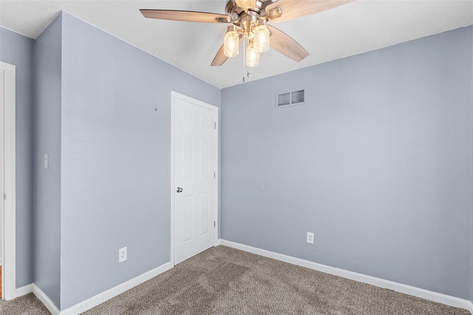 1707 Hilltop Lane