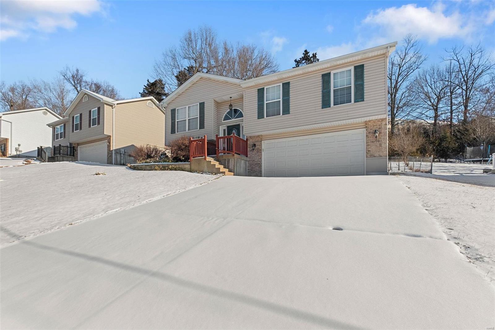 1707 Hilltop Lane