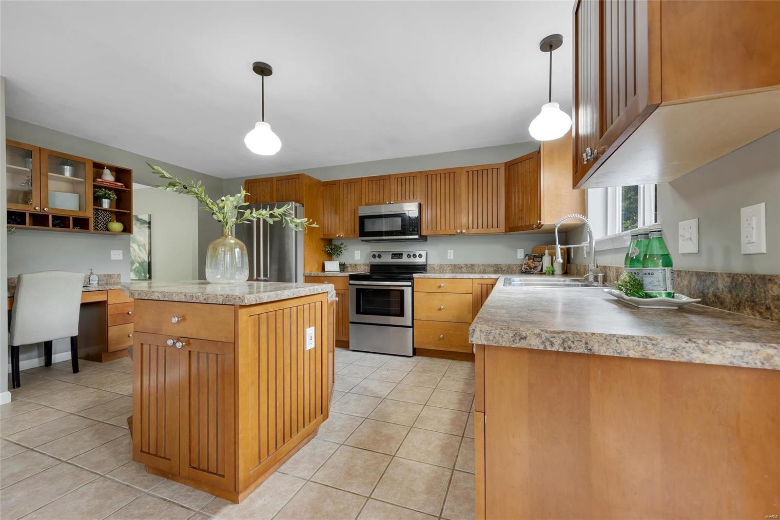2463 Branch Lane