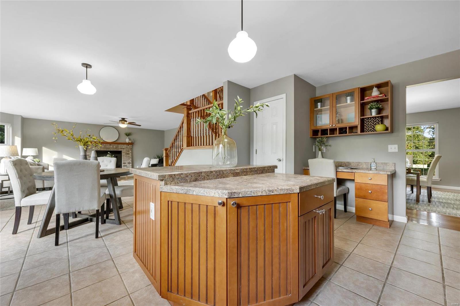 2463 Branch Lane