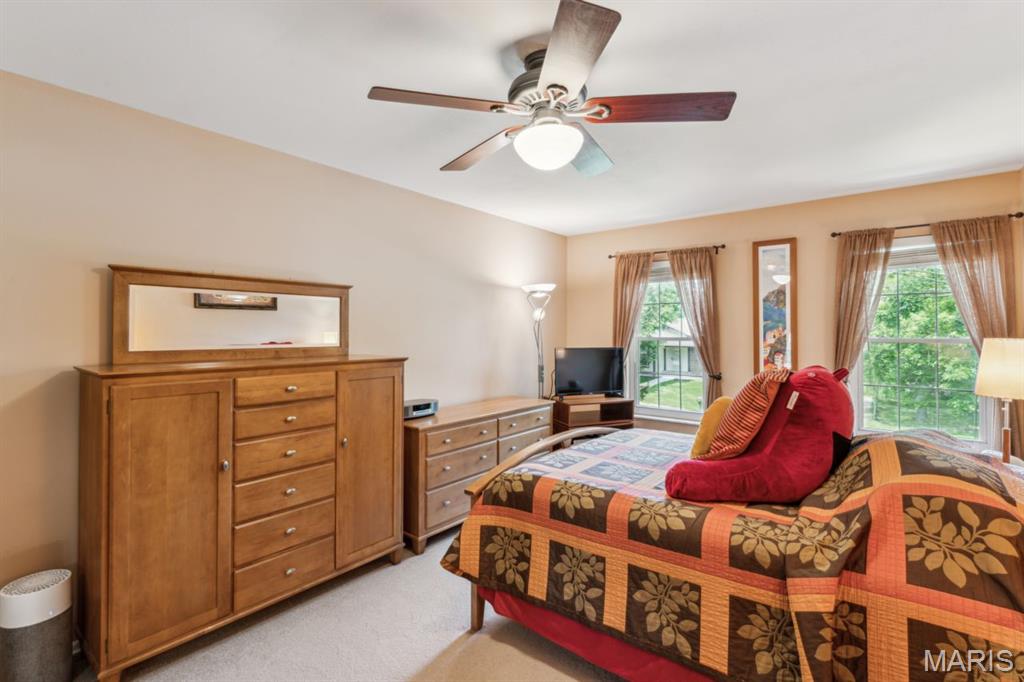 278 Oakleigh Woods Drive