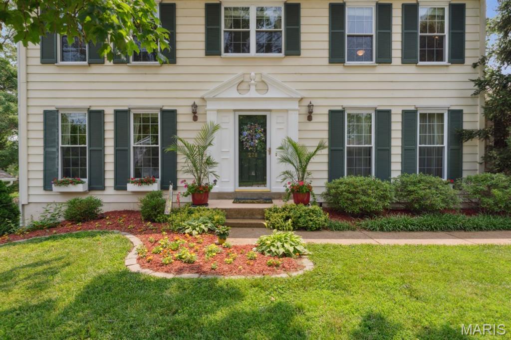 278 Oakleigh Woods Drive