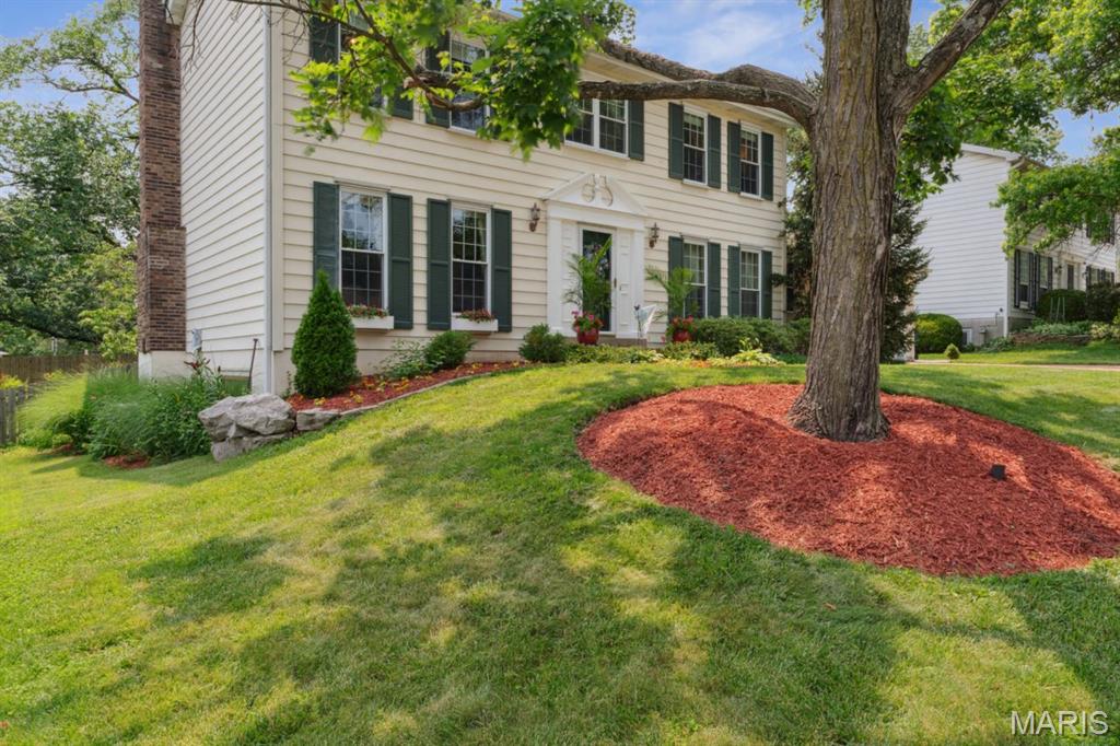 278 Oakleigh Woods Drive