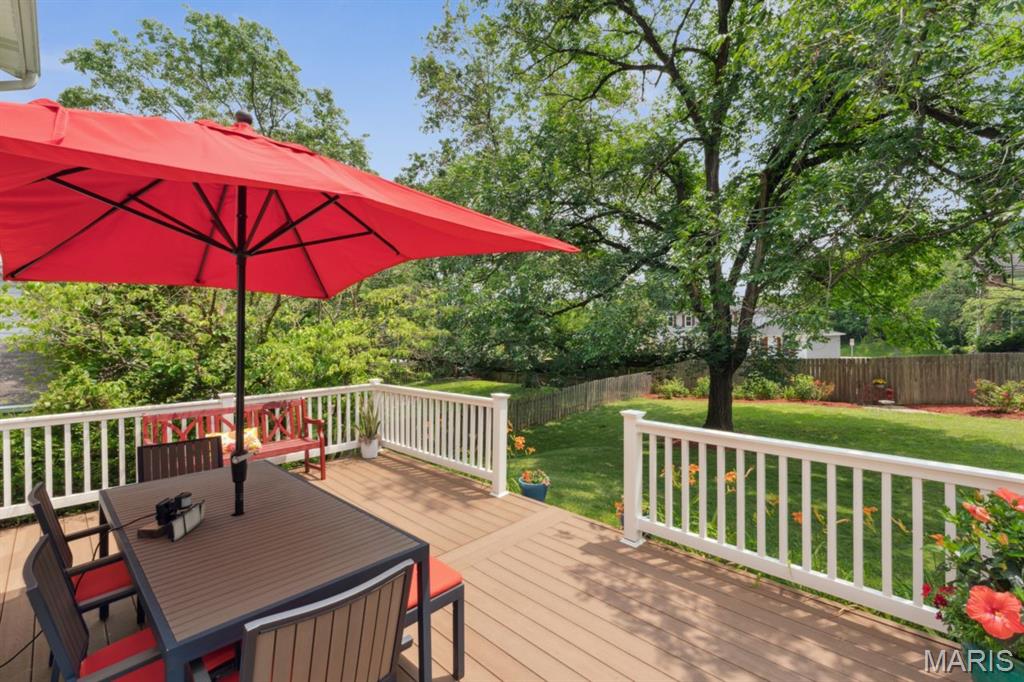 278 Oakleigh Woods Drive
