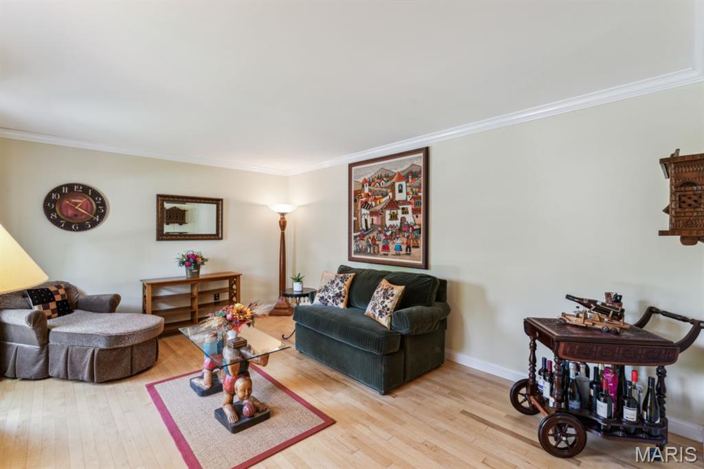 278 Oakleigh Woods Drive