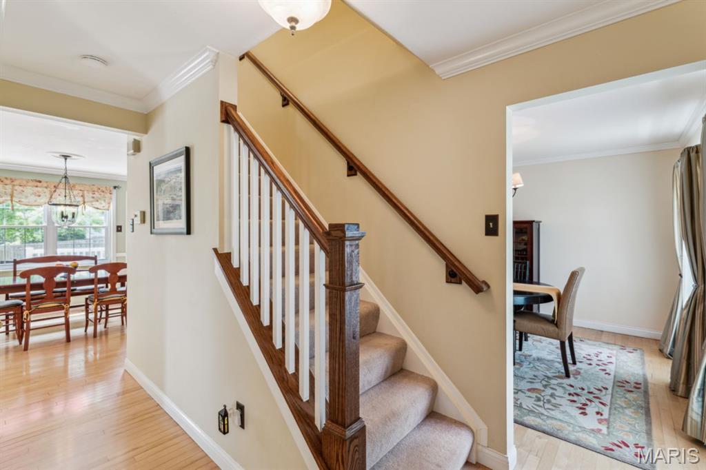 278 Oakleigh Woods Drive