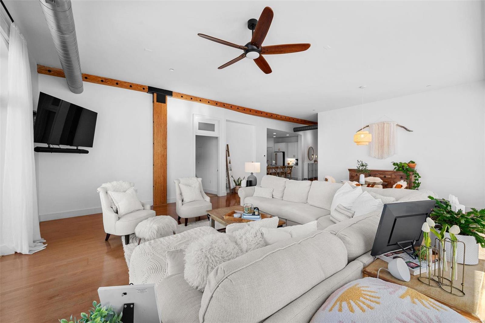 630 Emerson Road Unit: 402