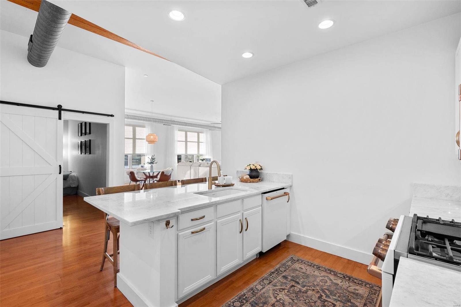 630 Emerson Road Unit: 402
