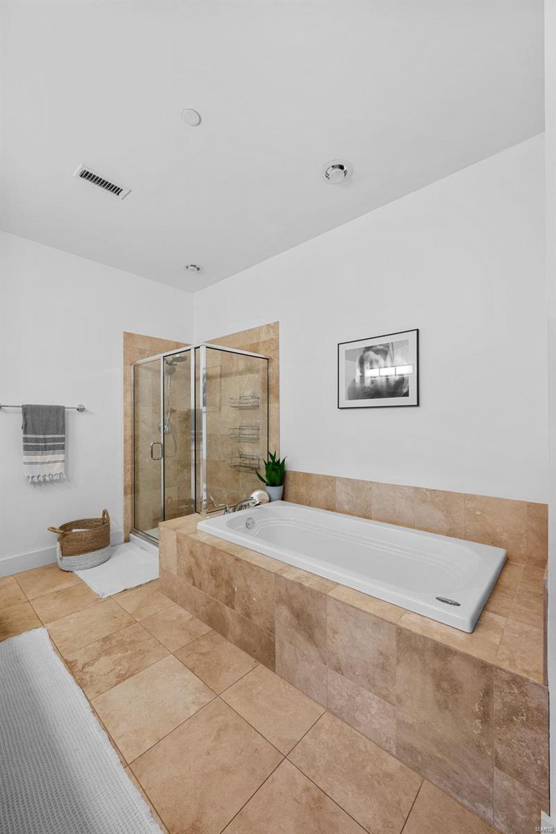630 Emerson Road Unit: 402