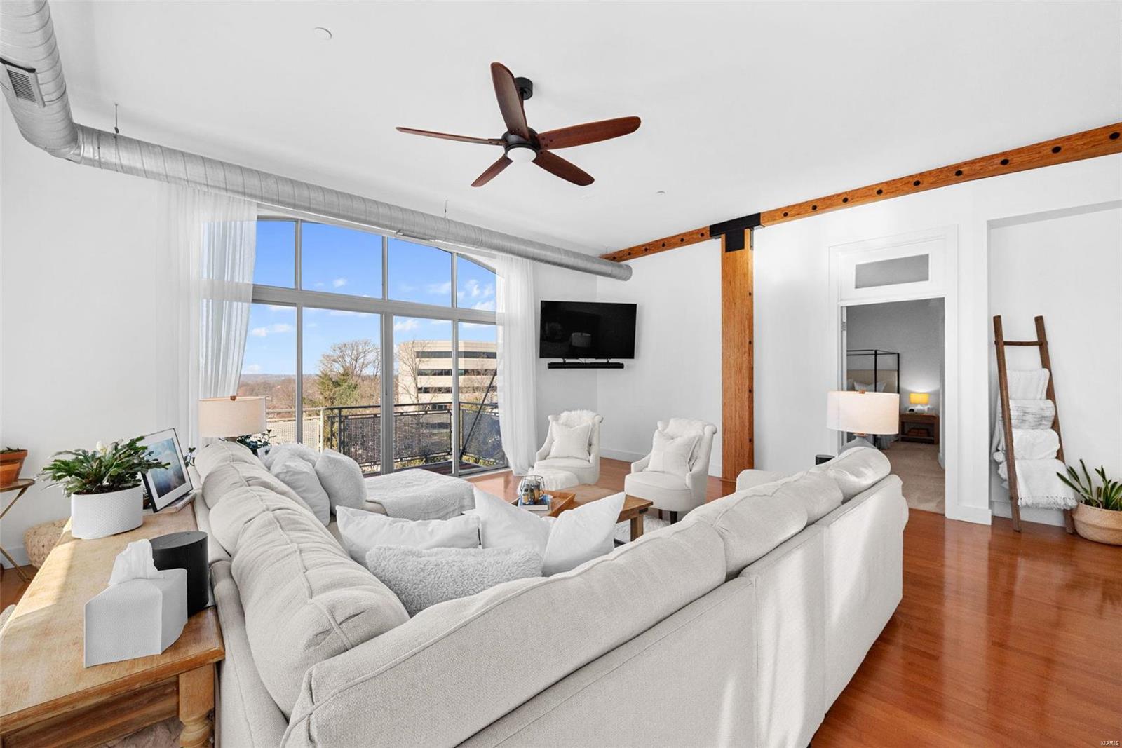 630 Emerson Road Unit: 402