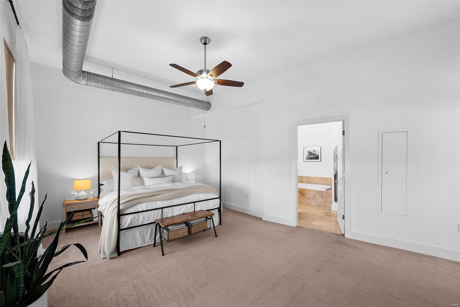 630 Emerson Road Unit: 402