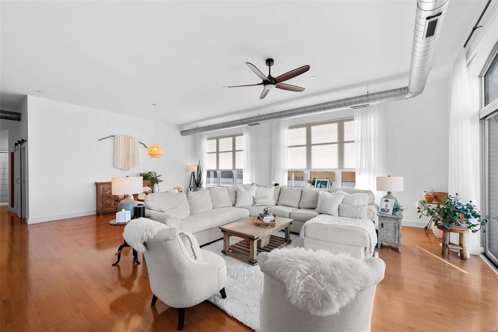 630 Emerson Road Unit: 402