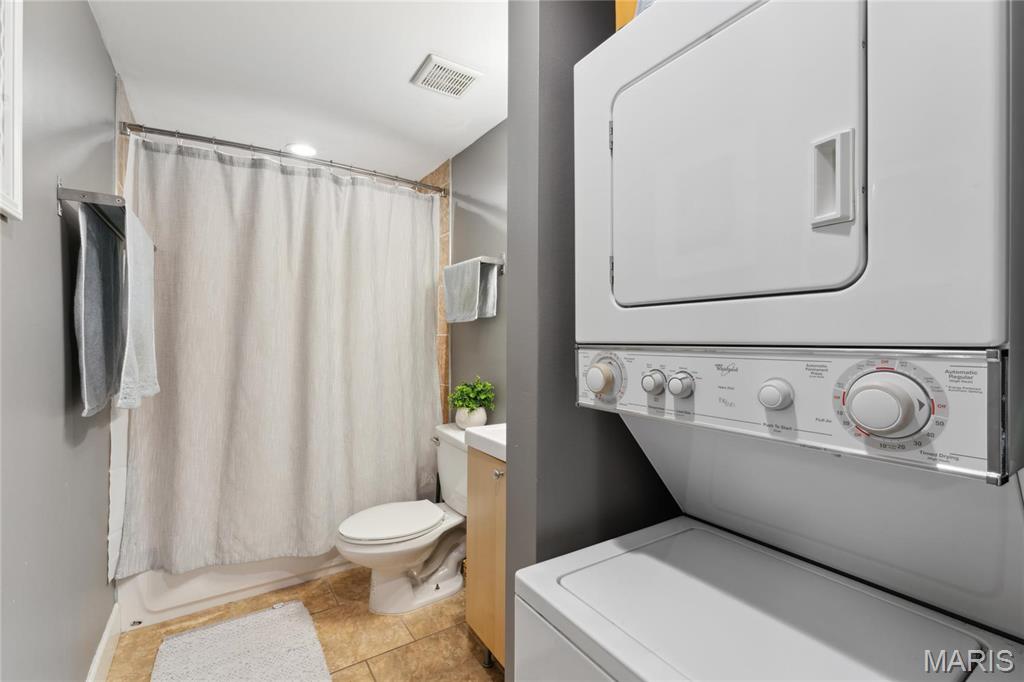 4228 Mcpherson Avenue Unit: 112