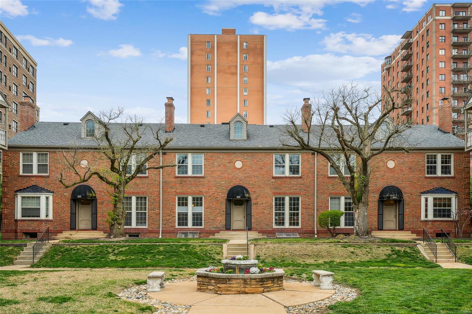 823 Westwood Drive Unit: 1S