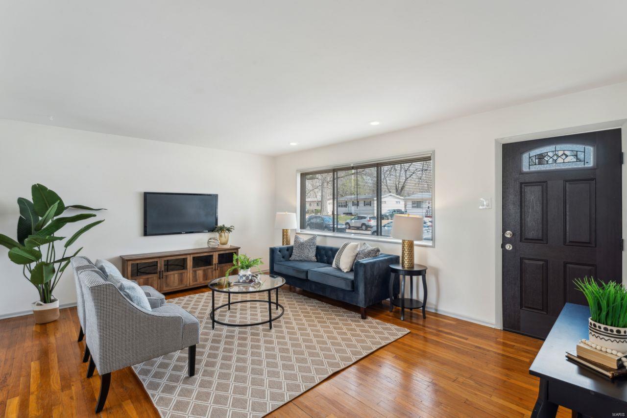 289 Elmdale Drive