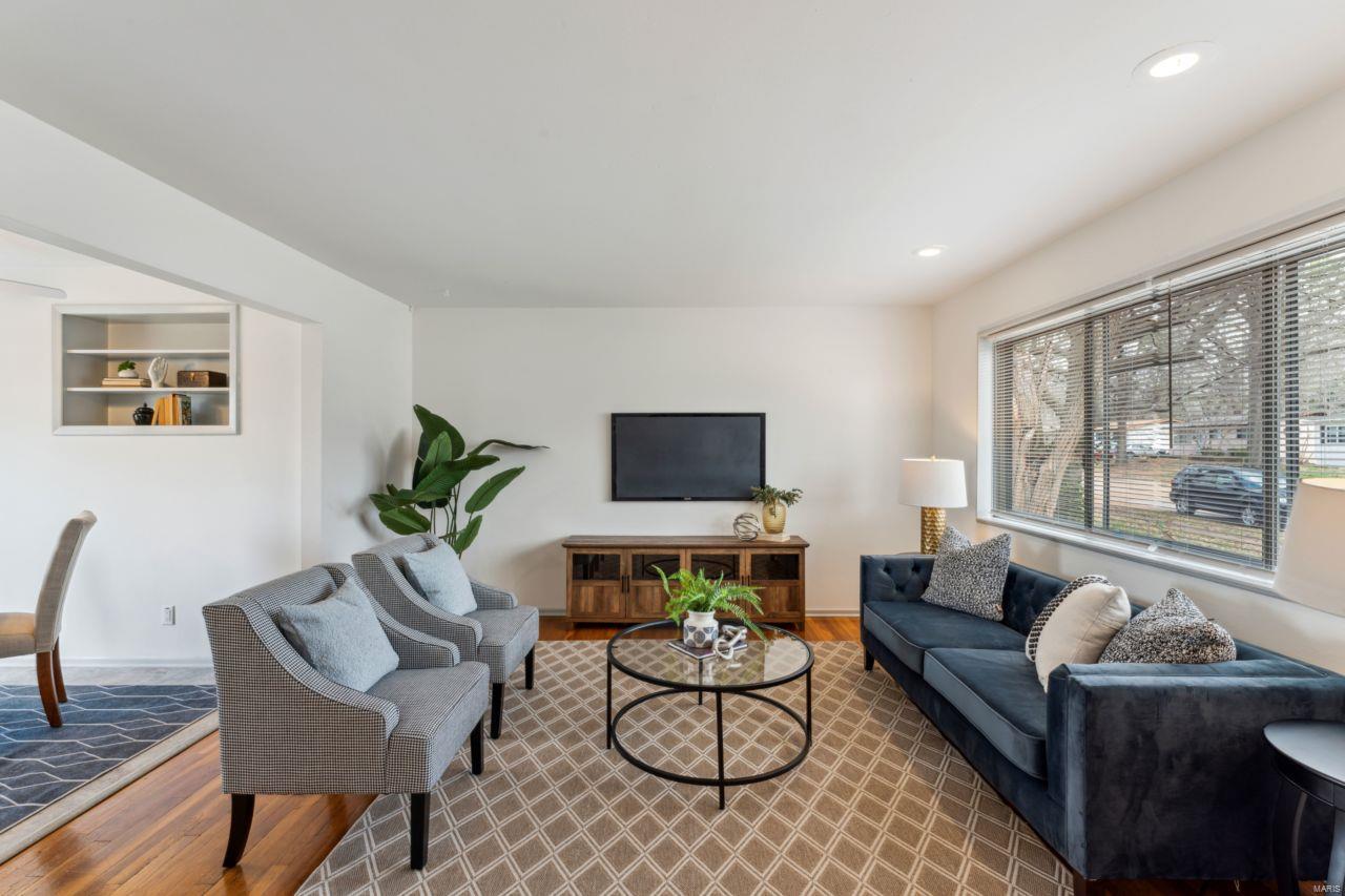 289 Elmdale Drive