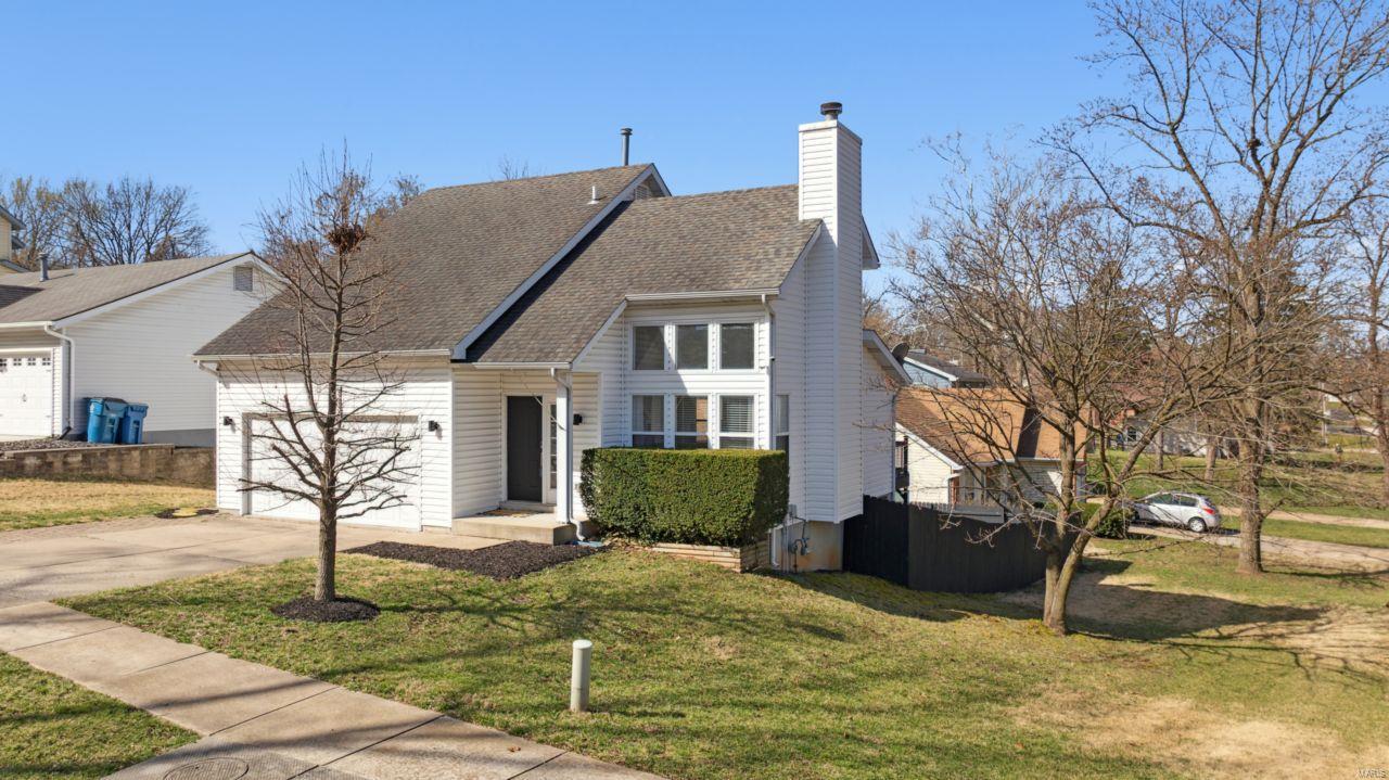 3 Lansing Avenue