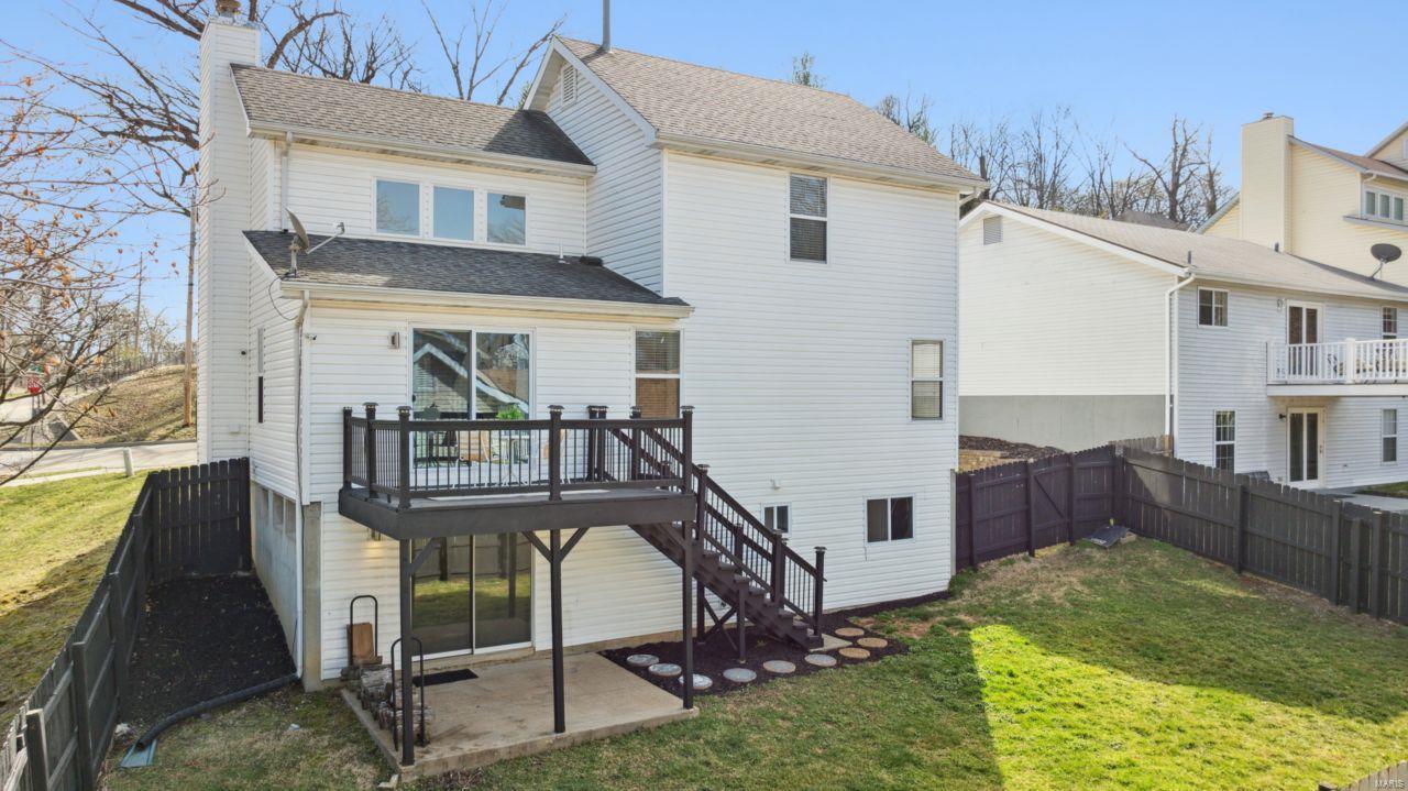 3 Lansing Avenue