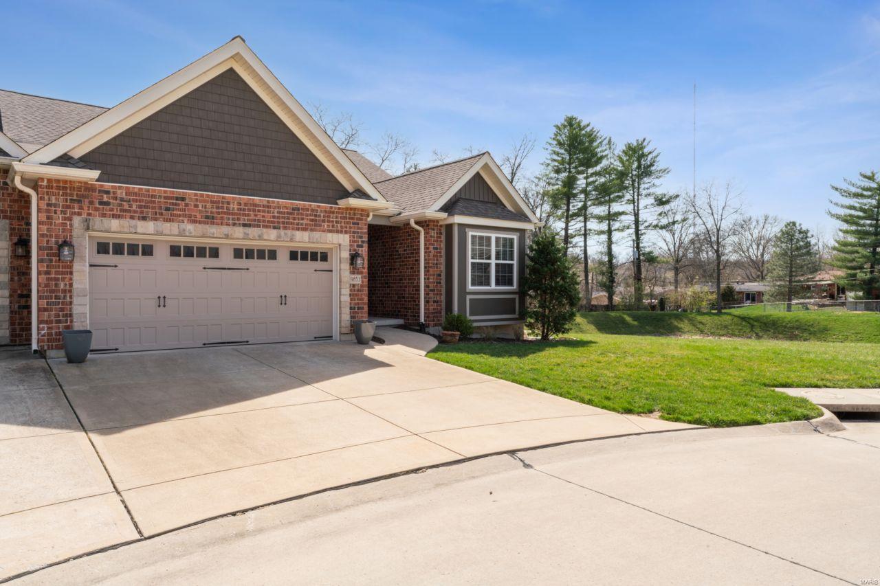 9853 Rich Keen Court