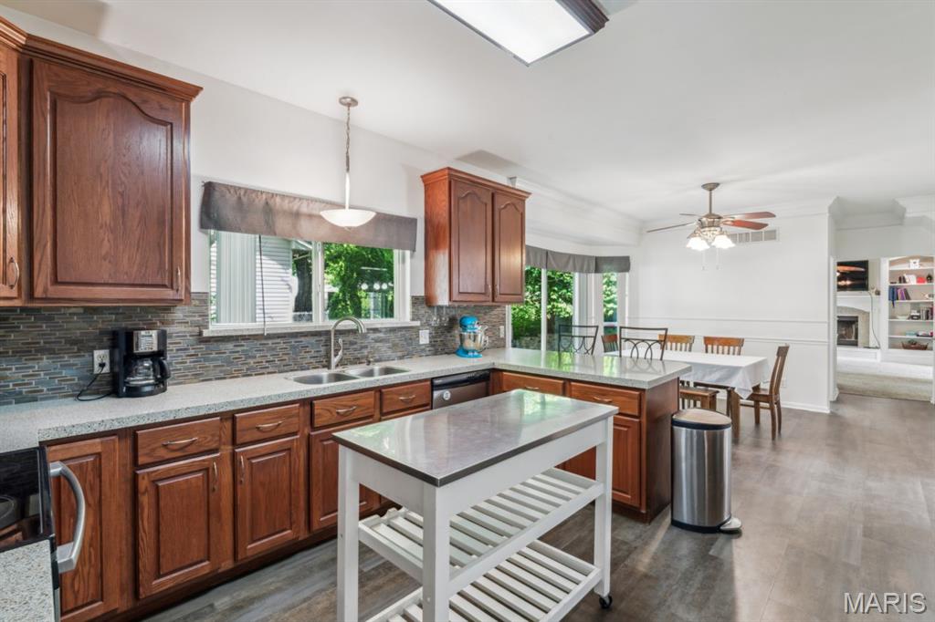 3337 Cottonwood Drive