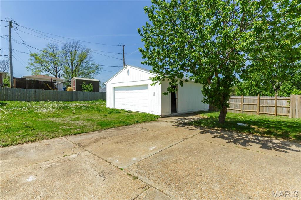 656 Beatrice Avenue