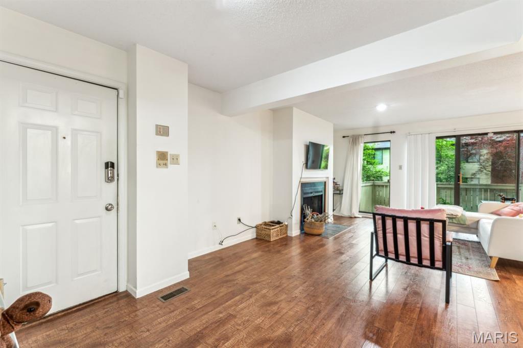 5579 Waterman Boulevard Unit: A