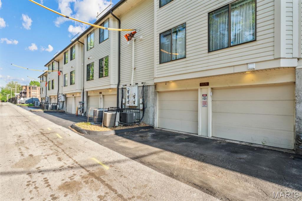 5579 Waterman Boulevard Unit: A