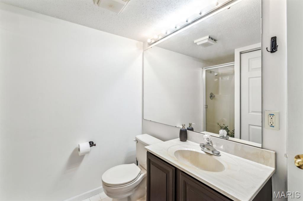 5579 Waterman Boulevard Unit: A
