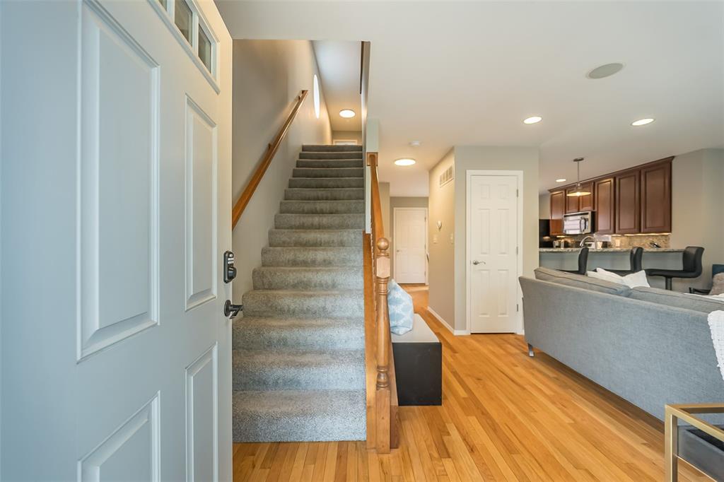 3936 Folsom Avenue