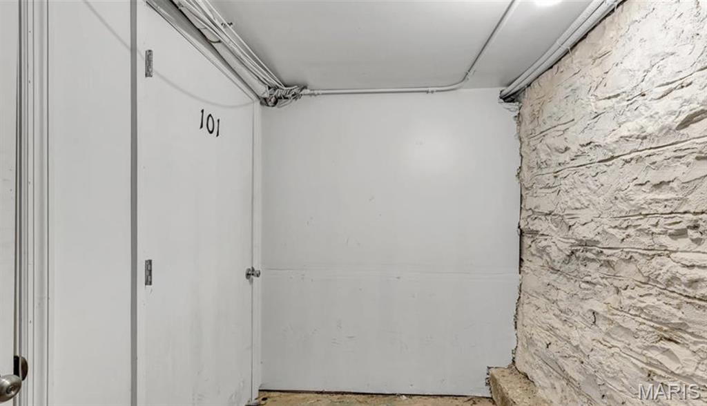 4220 McPherson Unit: 101