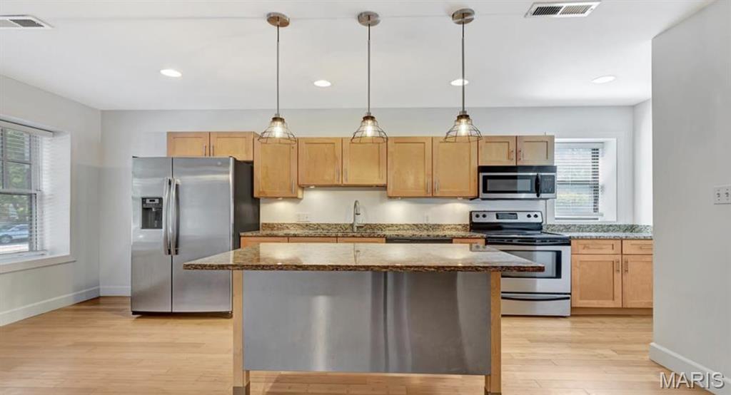 4220 McPherson Unit: 101
