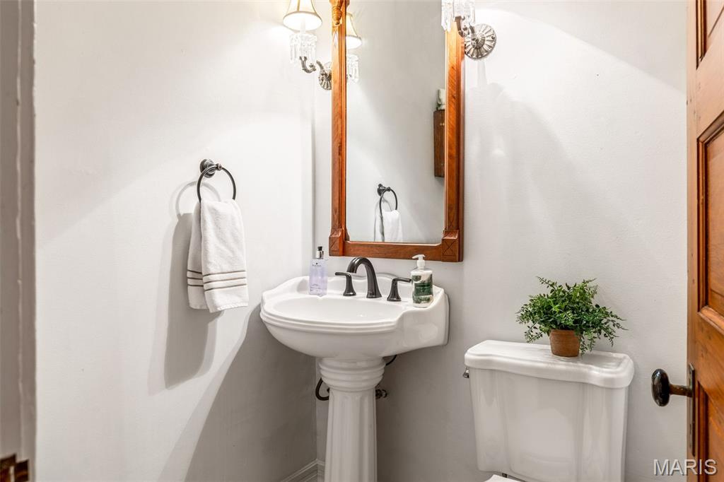 4328 Laclede Avenue
