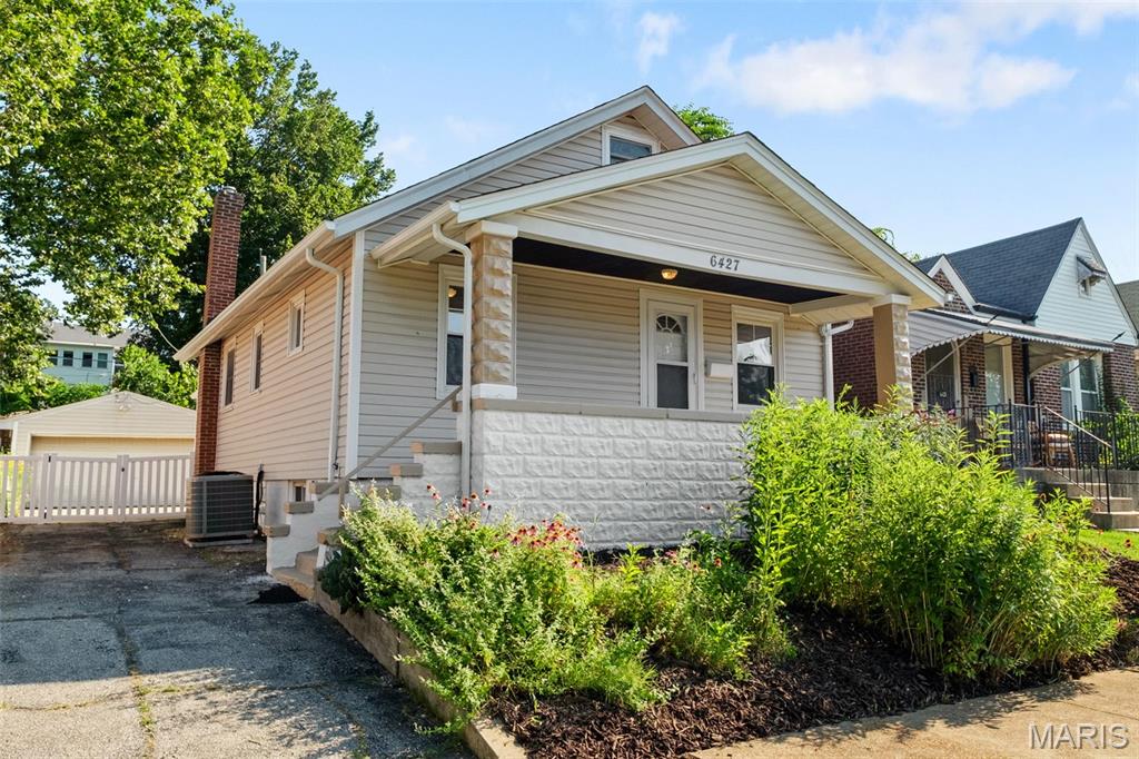 6427 Hoffman Avenue