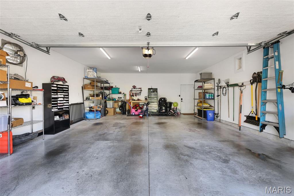 1218 Dolman Street
