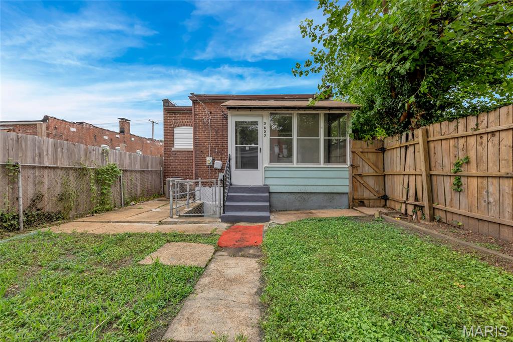 3627 Louisiana Ave