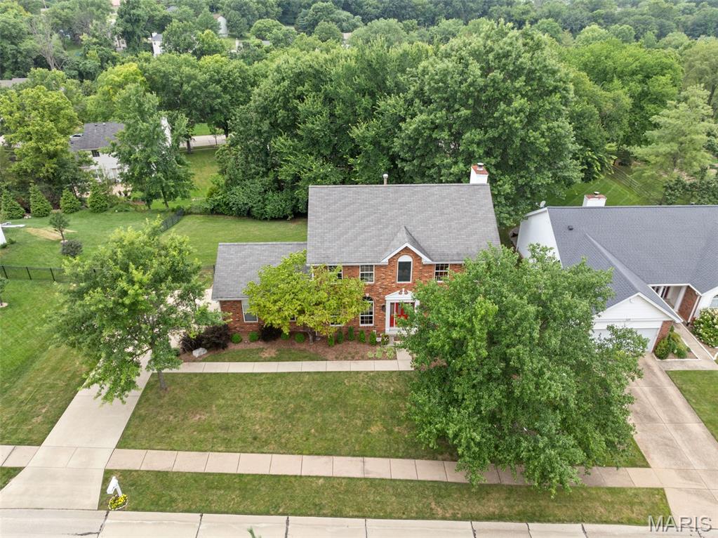 415 Lynwood Forest Drive