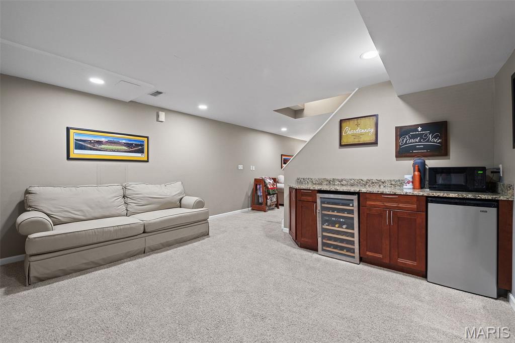 415 Lynwood Forest Drive