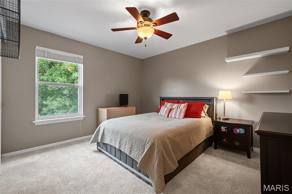 415 Lynwood Forest Drive