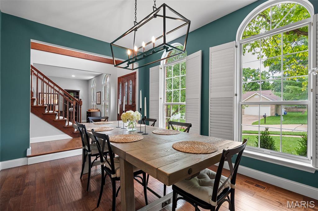 415 Lynwood Forest Drive