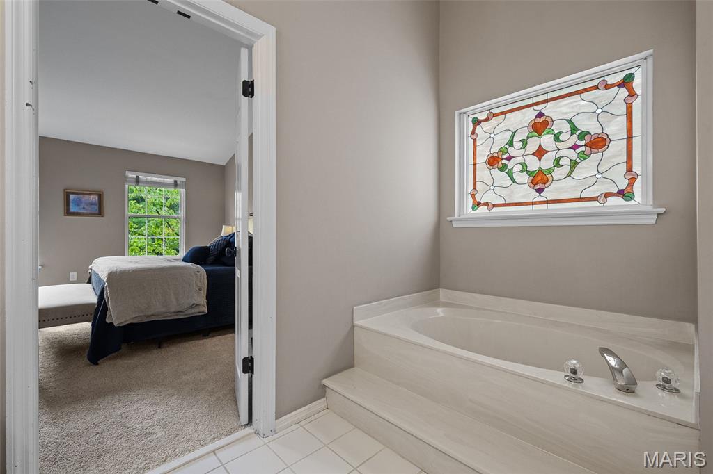 415 Lynwood Forest Drive