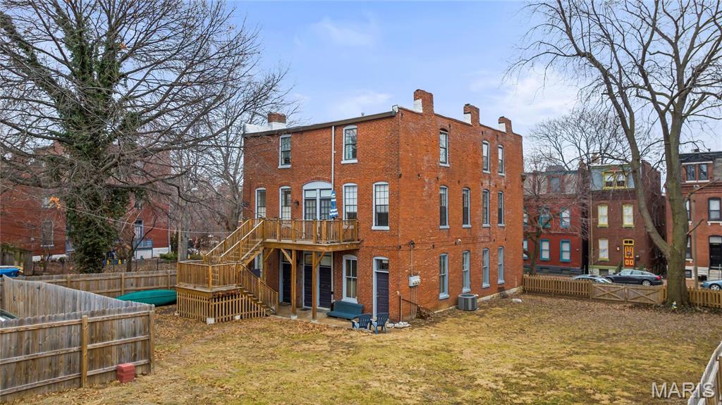 2401 S 11th
