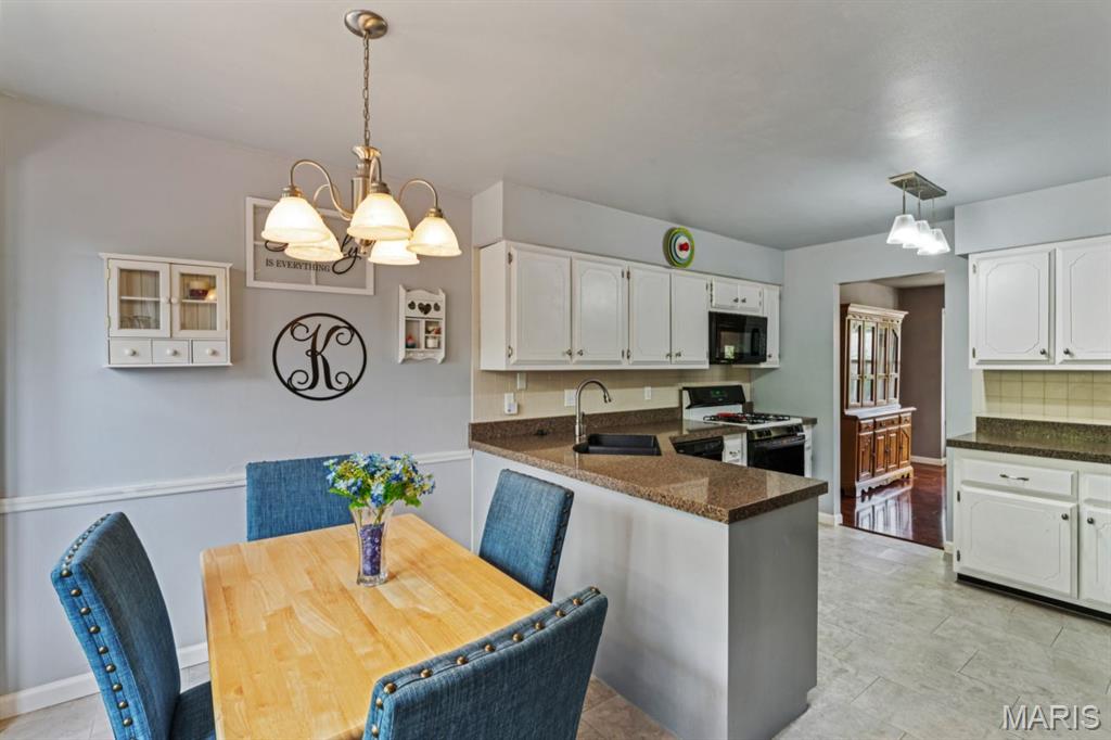 4449 Pinyon Jay Court