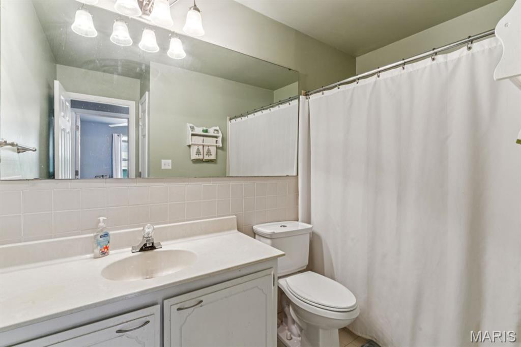 4449 Pinyon Jay Court