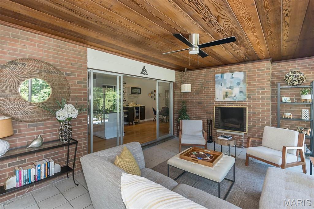 425 Gabriel Drive