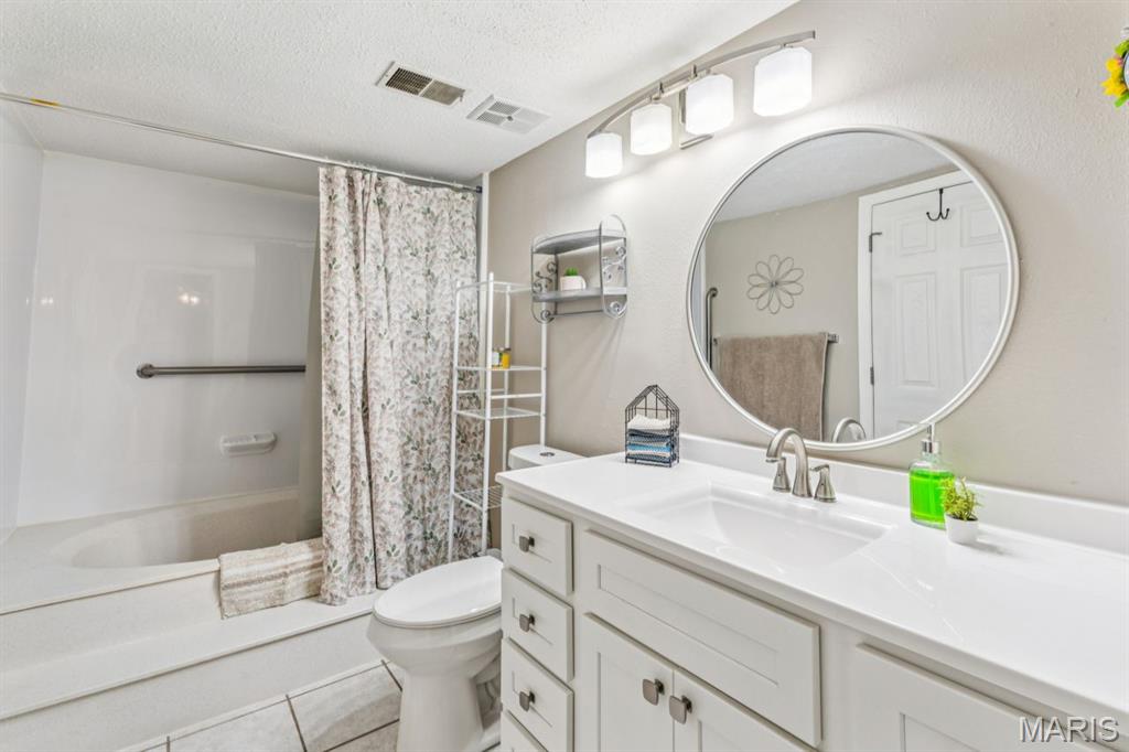 1436 Heritage Landing Unit: 107