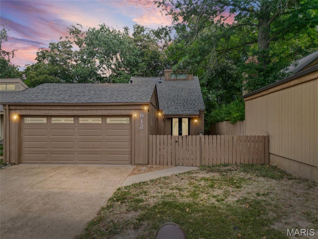 912 Chestnut Ridge Road