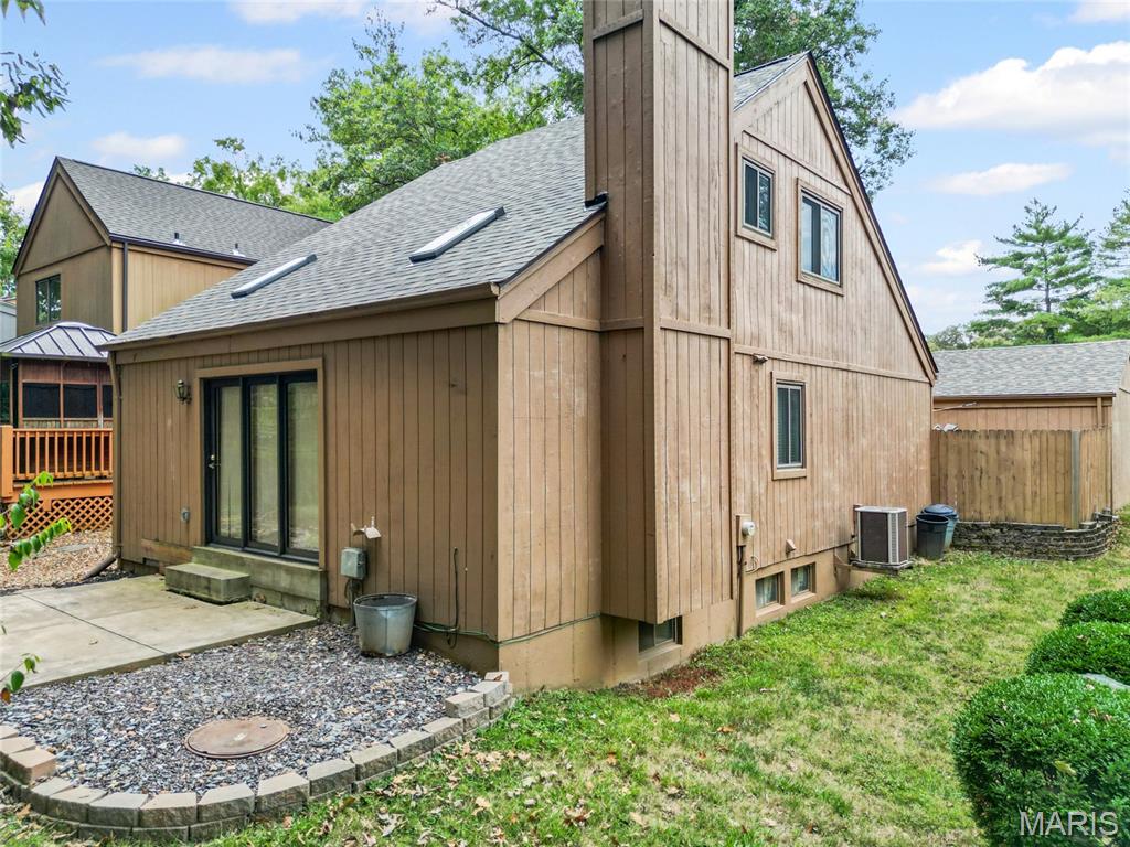 912 Chestnut Ridge Road