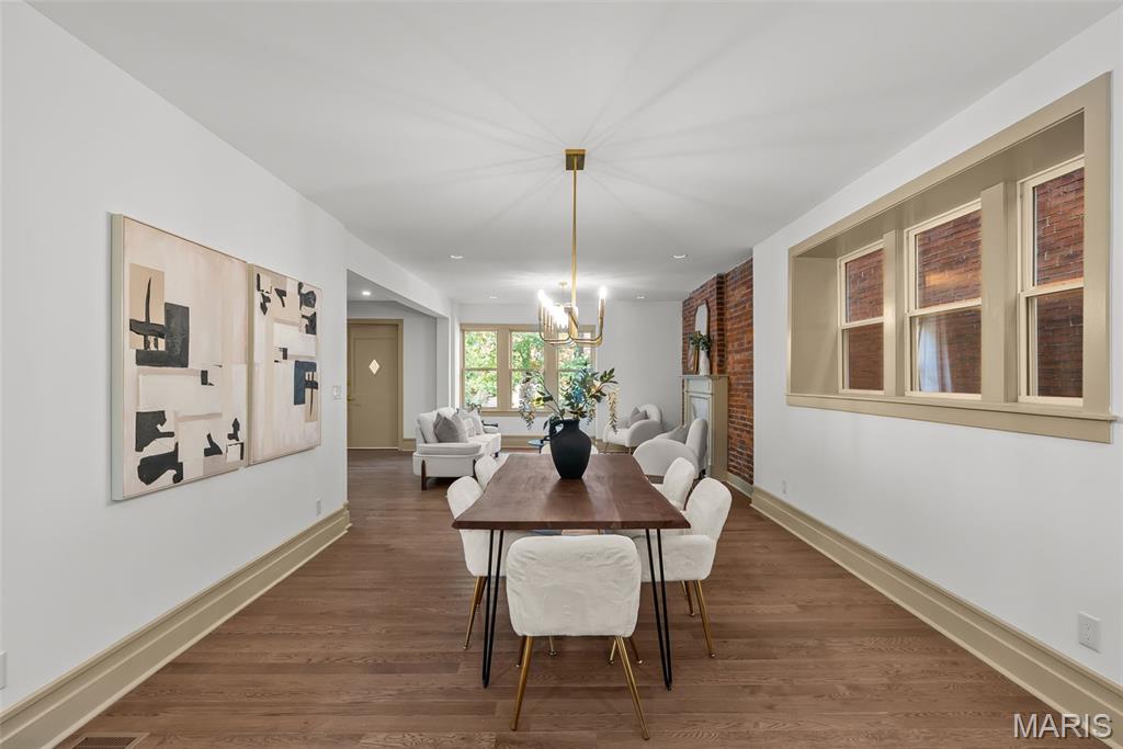 4038 Botanical Avenue