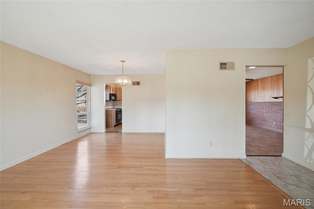 9233 Queenston Drive
