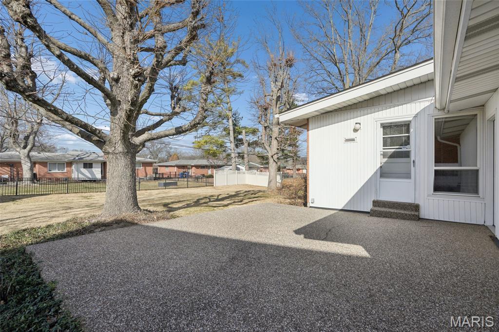 9233 Queenston Drive